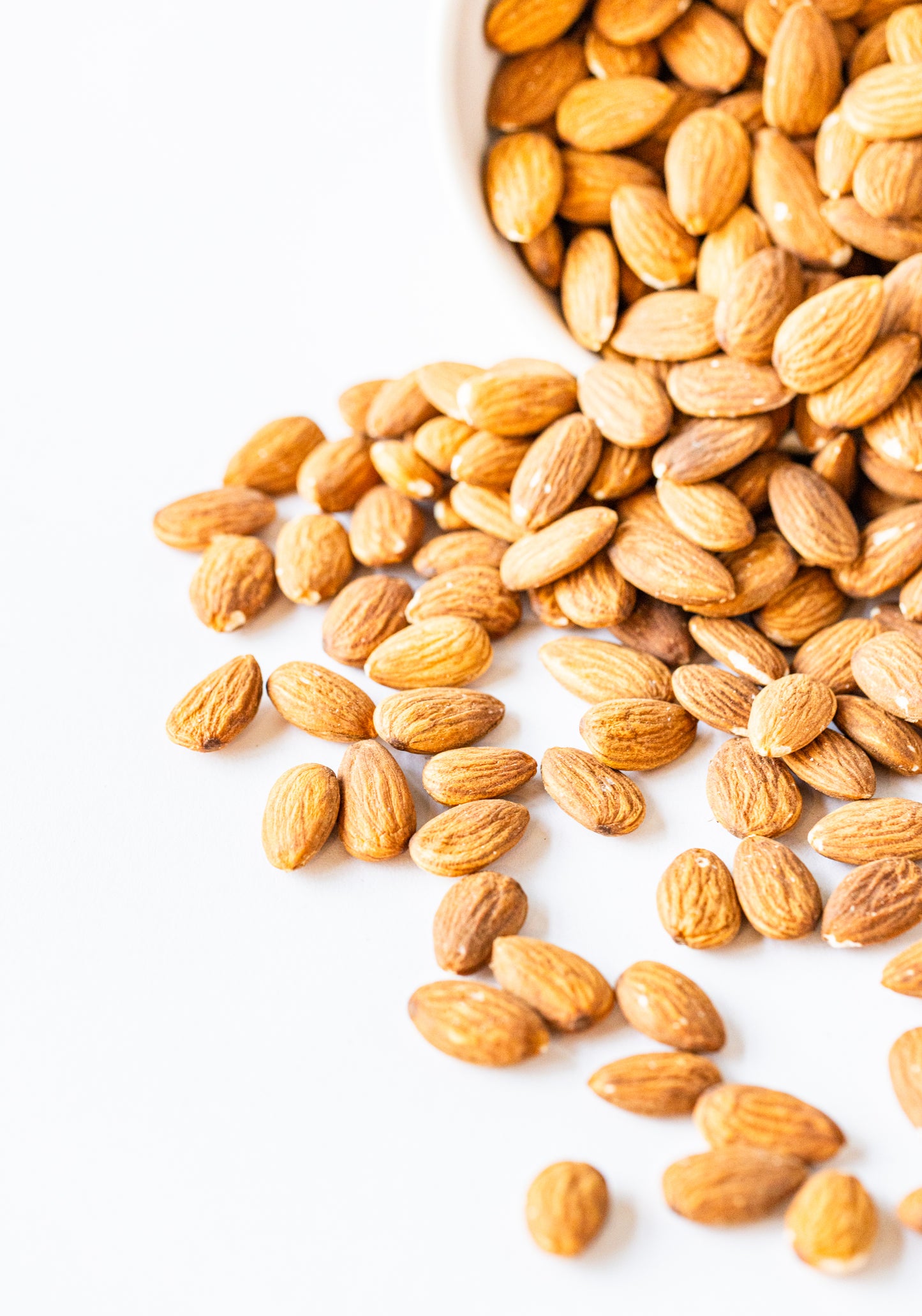 Raw Almonds Whole