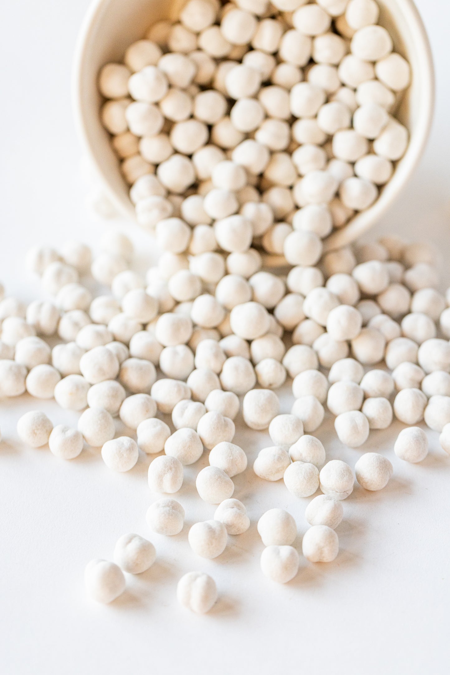 Sugar Coated Chickpea - White